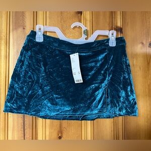 Urban Outfitters skort